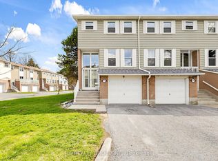 1742 John St UNIT 36, Markham, ON L3T1Y9