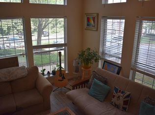 134 Carriage Crossing Ln, Middletown, CT 06457