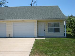 113 Clover Ct, Radcliff, KY 40160