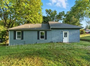 918 S Appleton Ave, Independence, MO 64054