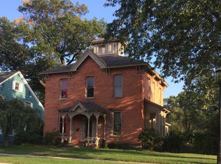 461 W Webster Ave, Muskegon, MI 49440