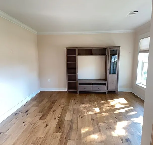 816 Pavilion Pl — Photo 3