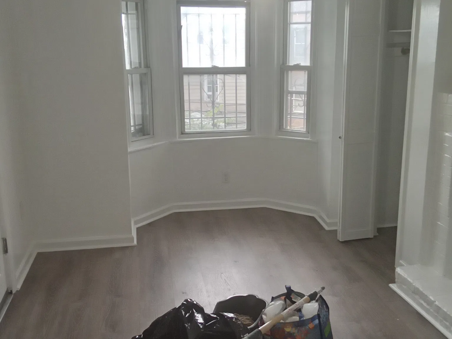 1 bed, 900 sqft, $2,200 — Photo 2