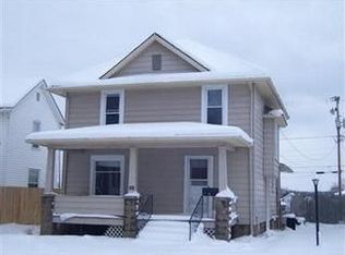 141 N 15th St, Coshocton, OH 43812