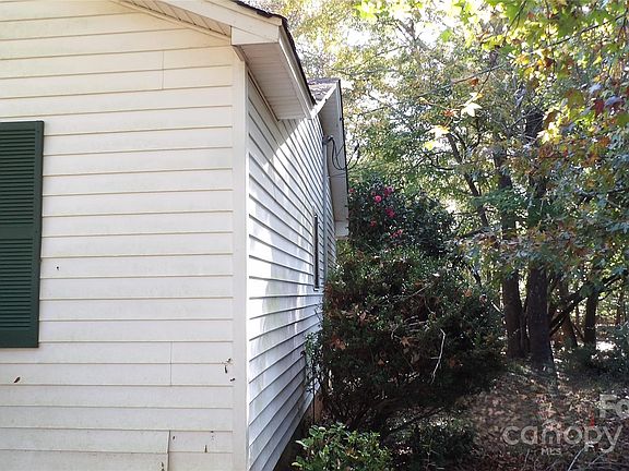 3rd image of 603 Forest Hills Dr
