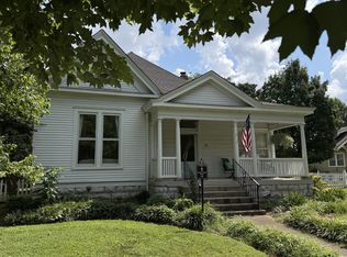 215 4th Ave S, Franklin, TN 37064