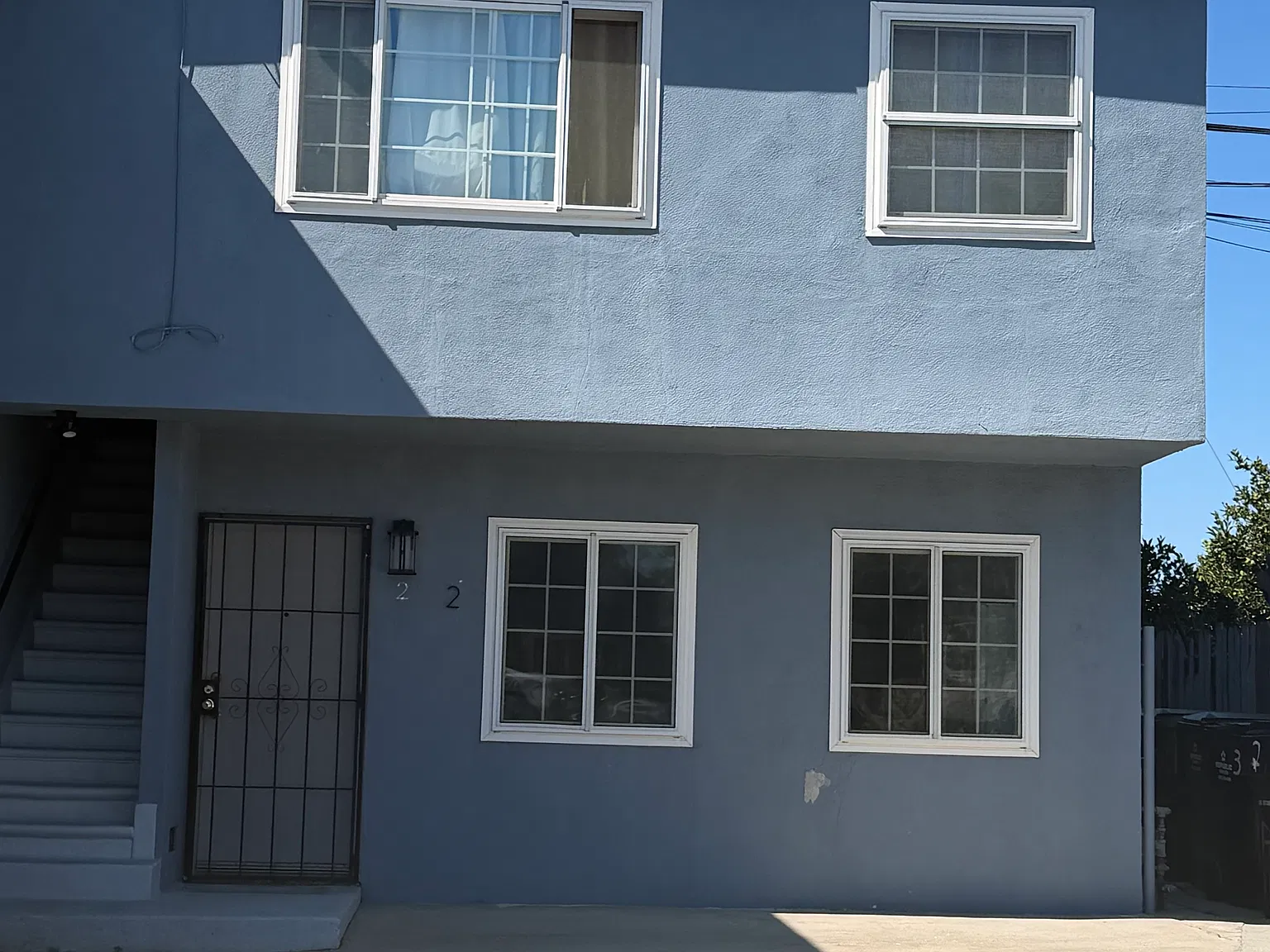 E Tamarack Ave, Inglewood — Photo 1