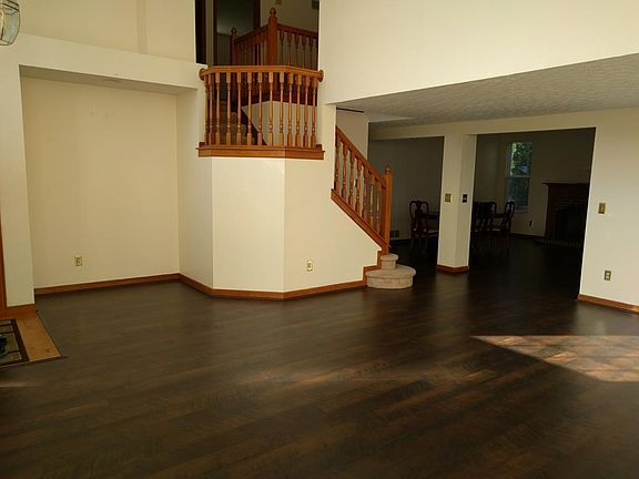 3rd image of 5427 Haussman Pl