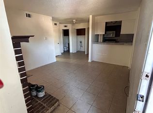 9520 Royal Ln APT 206, Dallas, TX