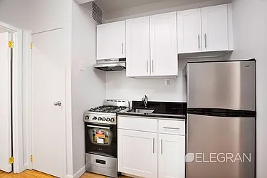 Rented by (Legacy) Elegran