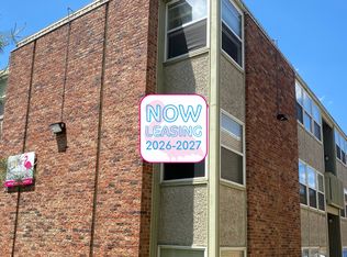 510 E Stoughton, Champaign, IL 61820