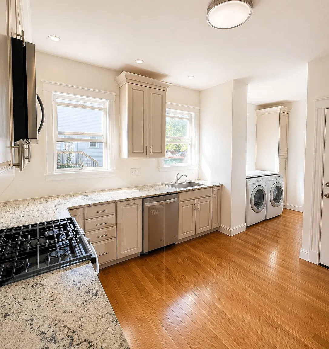 3 bed, 1500 sqft, $3,600 — Photo 1