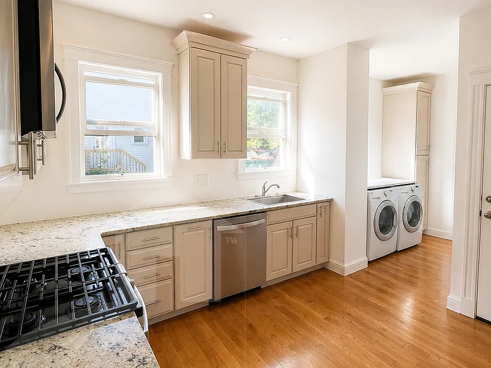 41-43 Jaques St #1