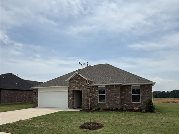 441 W Gosling Isle, Farmington, AR 72730