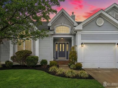 7 Severn Way, Monroe Township, NJ, 08831