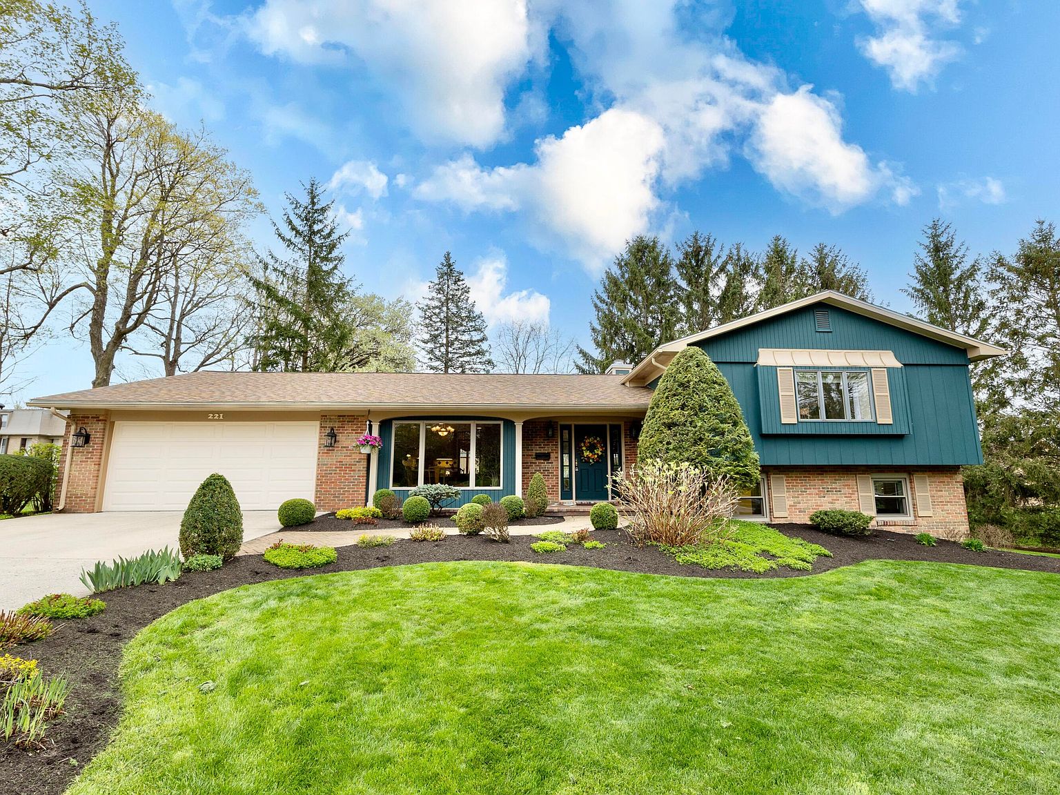 221 Shady Lane Dr, Bellefontaine, OH 43311 Zillow