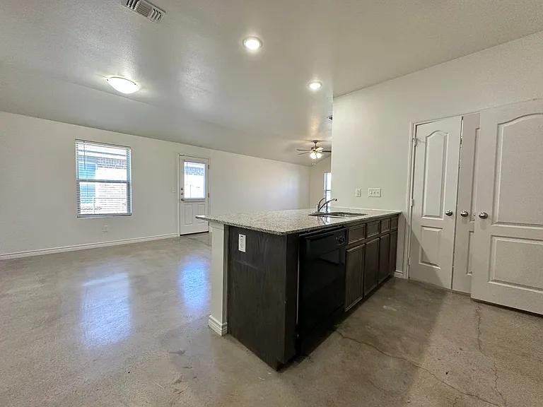 6106 Harriet Tubman Ave — Photo 10