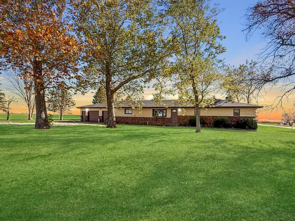 485 E 300th Rd N, Gibson City, IL 60936