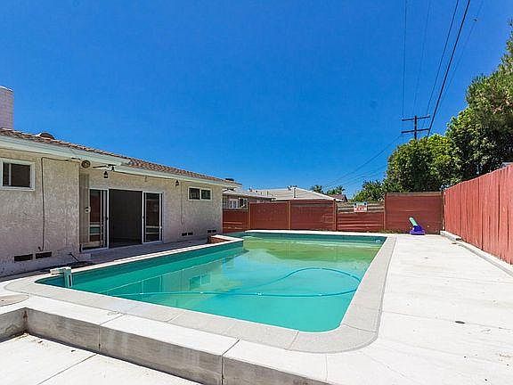 2nd image of 56144 Dorothy Dr
