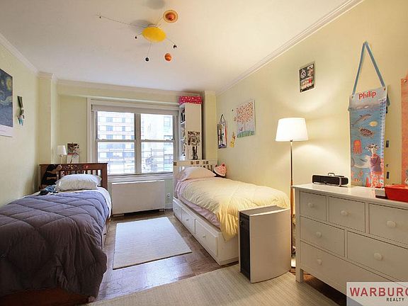 5th image of 370 E 76th St APT B-806