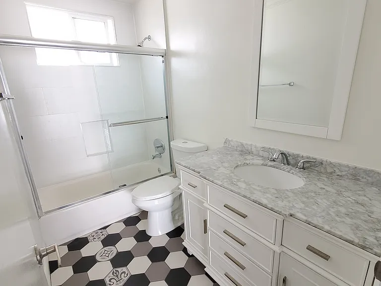 8540 Saturn St #4 — Photo 5