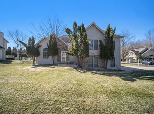 2321 Ridgeway Rd, Jackson, MI 49203