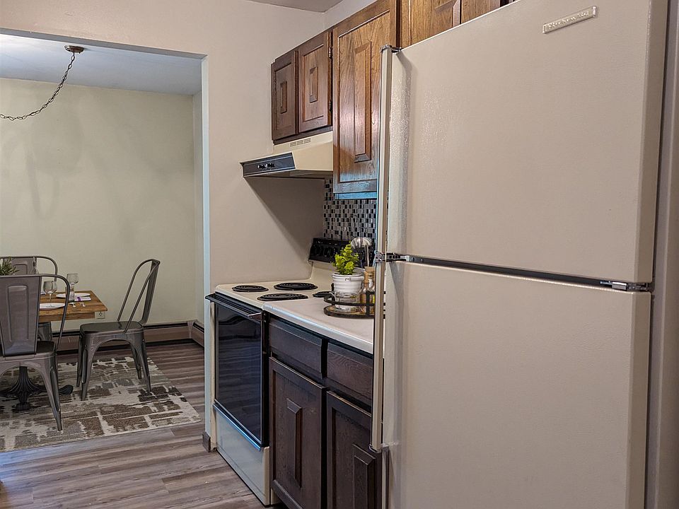 706 Kiwanis Dr, Freeport, IL 61032 Zillow