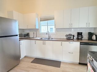 255 Maxwell St, Sarnia, ON N7T5C6