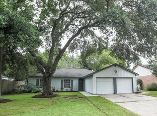 5318 Abercreek Ave, Friendswood, TX 77546