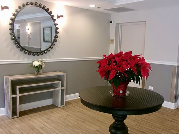 4th image of 390 W Mahogany Ct Unit 312