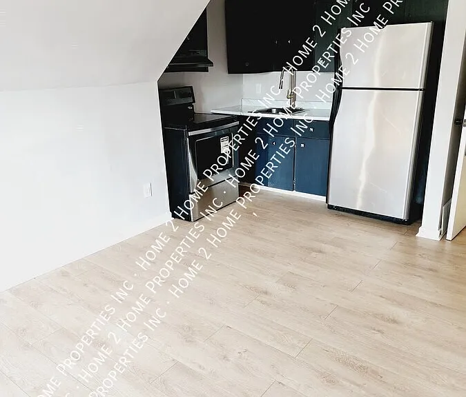 247 Langlois Ave #3D — Photo 1