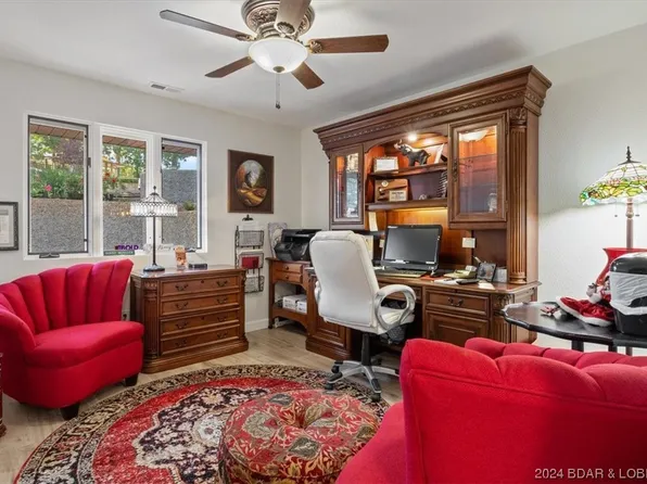 91 Costa Del Sol Dr #204, Lake Ozark, MO 65049
