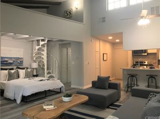 4633 Ben Ave APT 6, Valley Village, CA 91607