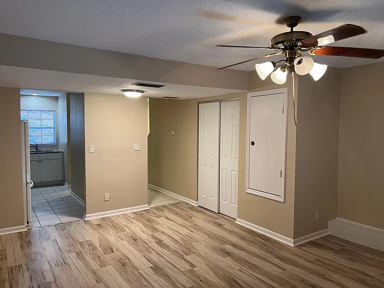 2200 S Palmetto Ave #D3 — Photo 6
