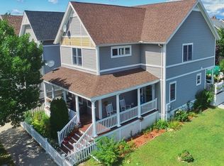 63 Franklin St, Holyoke, MA 01040
