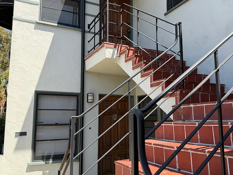 Front steps that lead to front door on Broadway.