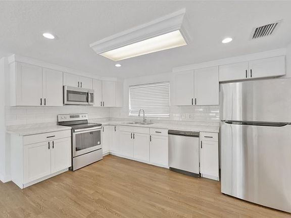 4th image of 7464 W Miss Maggie Dr