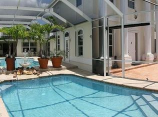 1458 Viking Ct, Cape Coral, FL 33904
