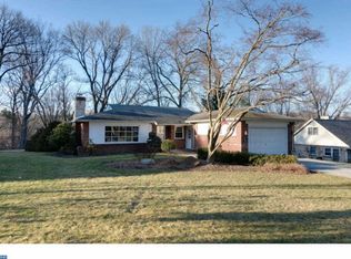 124 Beechwood Rd, Newtown Square, PA 19073