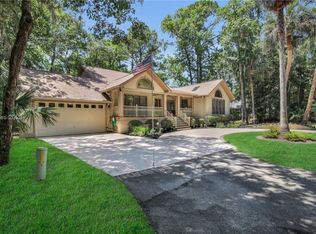 6 Dove St, Hilton Head Island, SC 29928