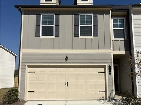 162 Milledge Commons Dr, Milledgeville, GA