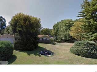 105 Theresa Dr, Troy, IL 62294