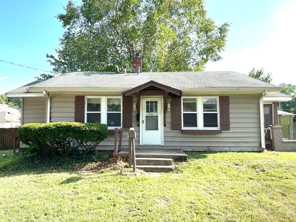 2150 N Delaware Avenue, Springfield, MO 65803