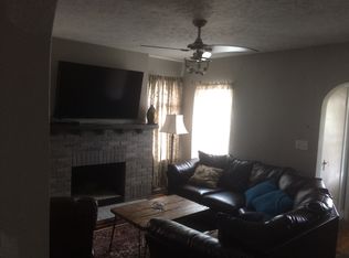 2525 S 15th St, Springfield, IL 62703