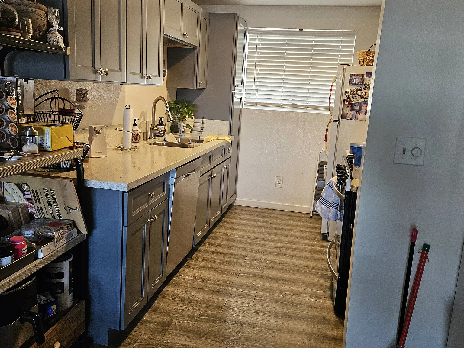 1 bed, 860 sqft, $2,450 — Photo 2