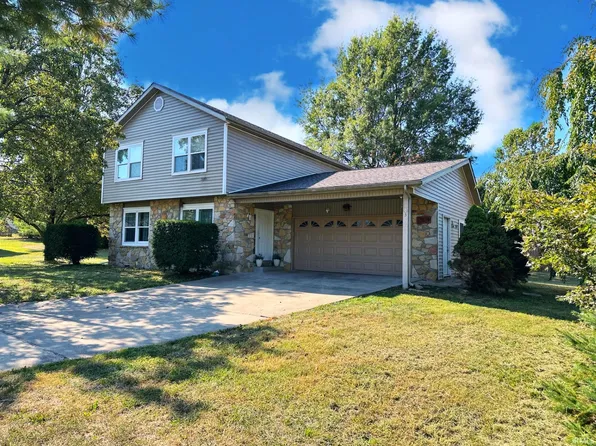 3979 W Andy Ct, Bloomington, IN 47404