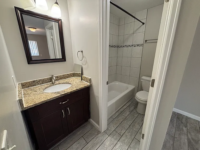 980 South Dexter Street (APEX 980) — Photo 15