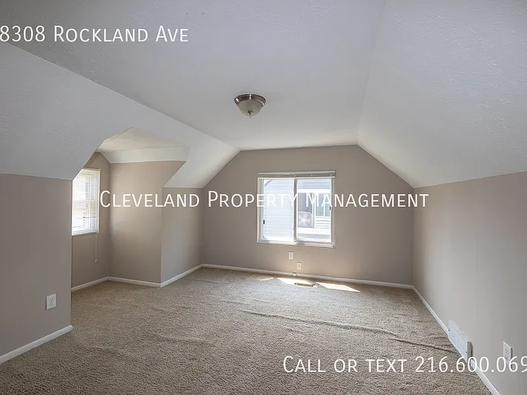 18308 Rockland Ave — Photo 18