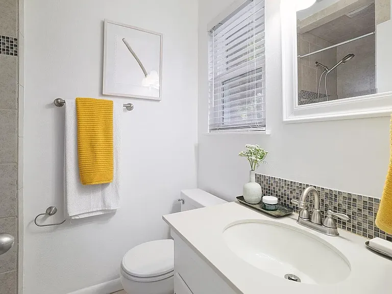 3303 S Oak Dr — Photo 15