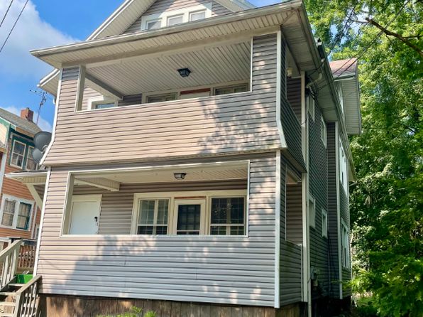250 Oakdale Ave APT 3